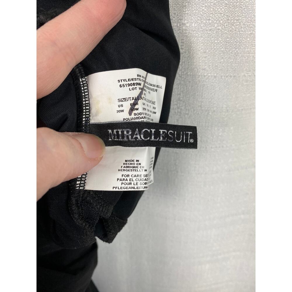 Miraclesuit Black Crossover One Piece Swimsuit Sz.20W NWOT - Picture 9 of 16